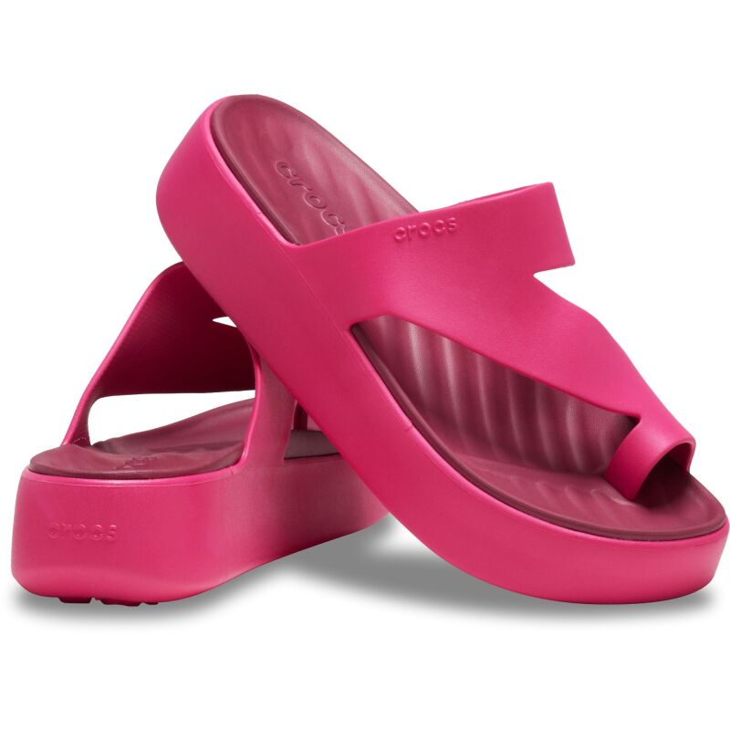 Crocs™ Getaway Platform Toe Loop Women's Dragon Fruit
