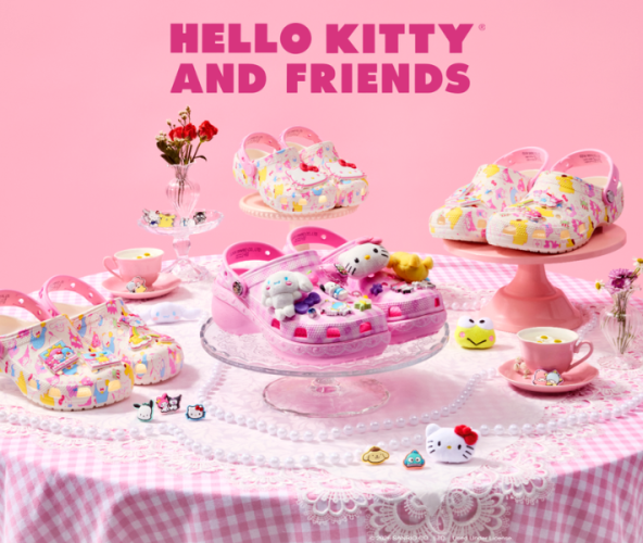 HELLO KITTY x Crocs