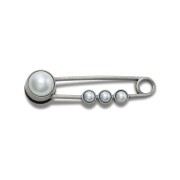 Crocs™ Jibbitz Pearl Safety Pin 2 